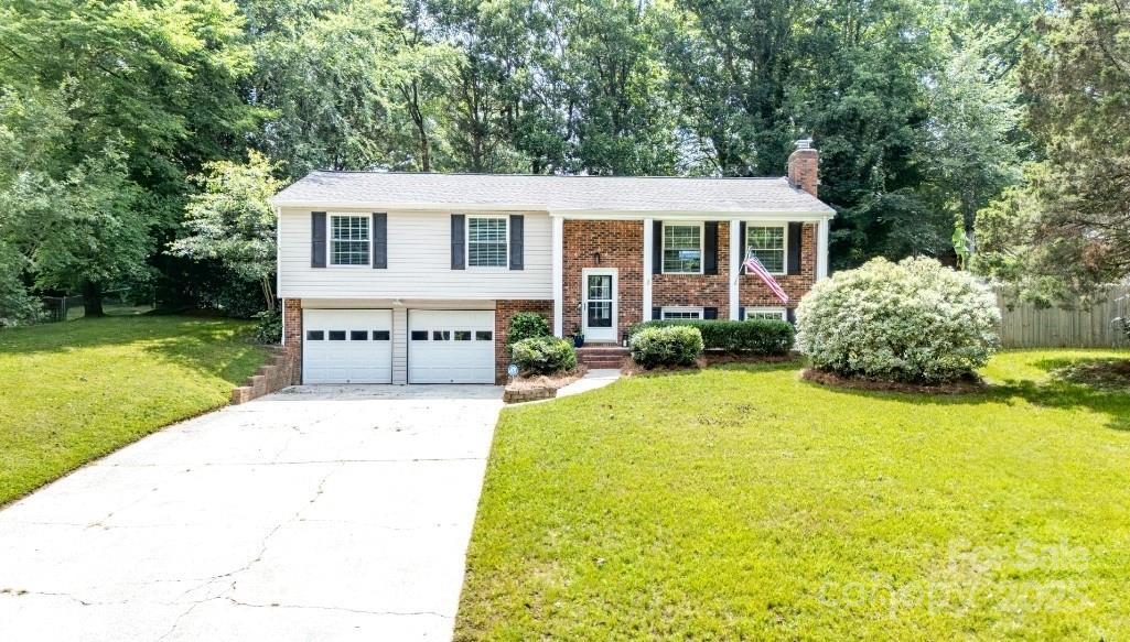 5909 Ryder Ave., Charlotte, NC 28226