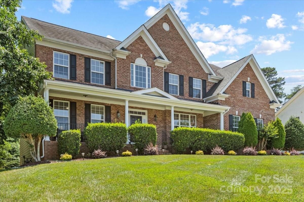 110 Isle Run Dr., Mooresville, NC 28117