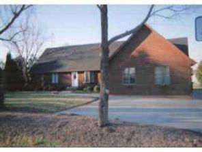 122 Seabreeze Ln., Mooresville, NC 28117