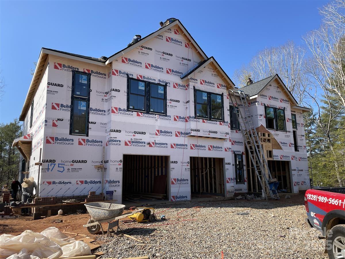 122 Collin Pl. #38, Asheville, NC 28804