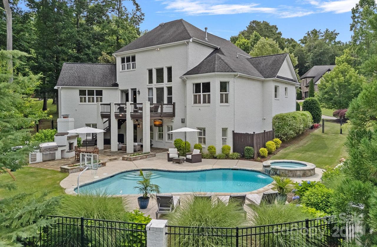 109 Walking Horse Tr., Davidson, NC 28036