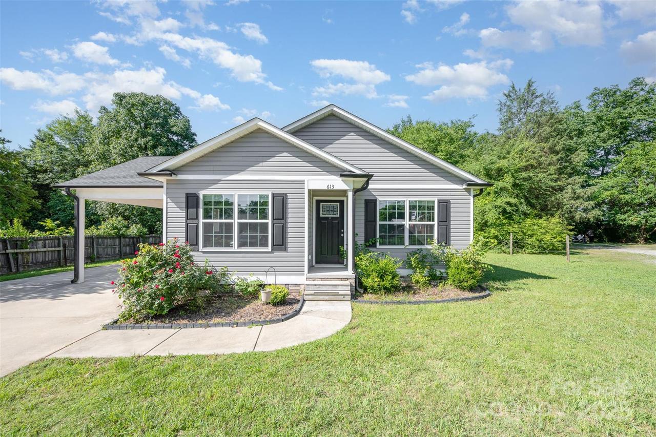 613 Gold Hill Dr., Salisbury, NC 28146