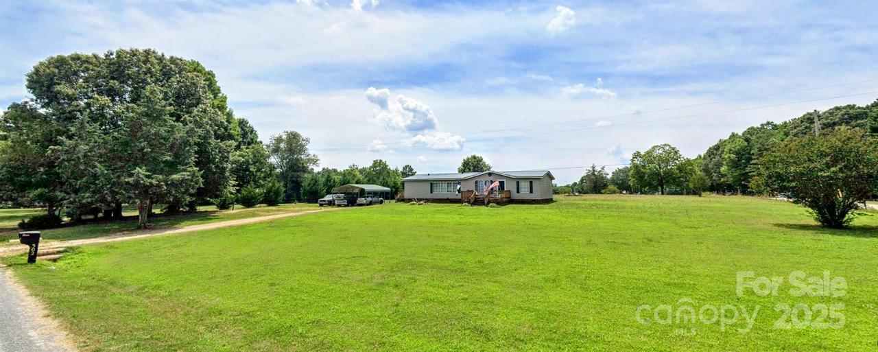 302 Edwards Rd., Mooresville, NC 28115
