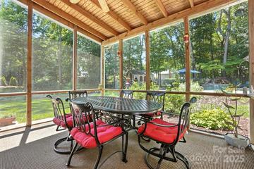 9009 Salford Ct., Huntersville, NC 28078