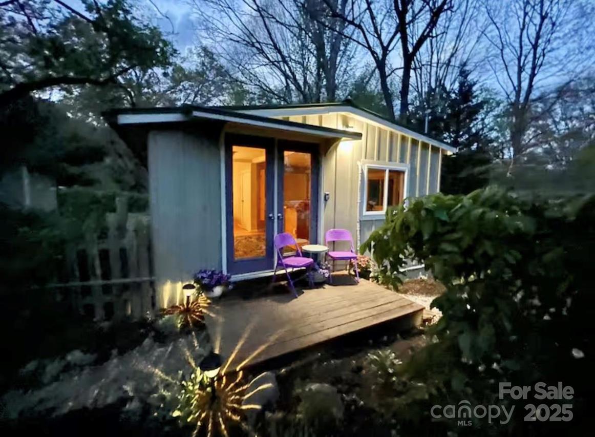 75 Cisco Rd., Asheville, NC 28805
