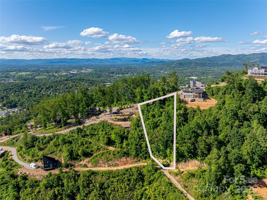 151 Serenity Ridge Tr., Asheville, NC 28804
