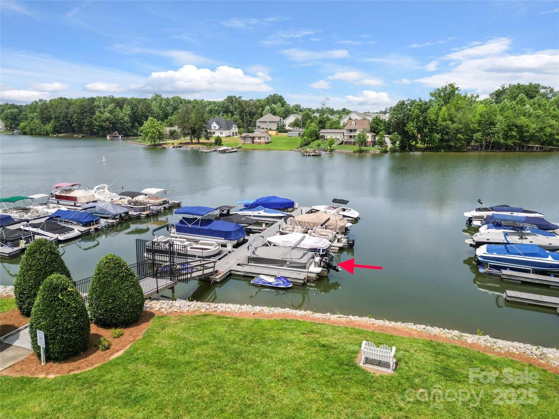 162 Castles Gate Dr., Mooresville, NC 28117