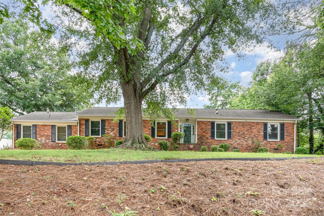 1925 Montclair Ave., Gastonia, NC 28054