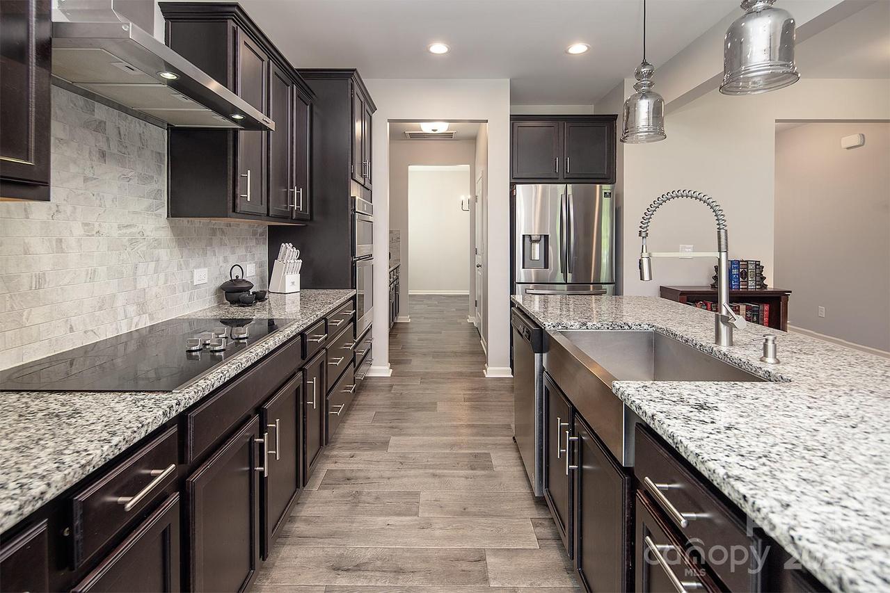 171 Old Harbor Dr., Mount Gilead, NC 27306