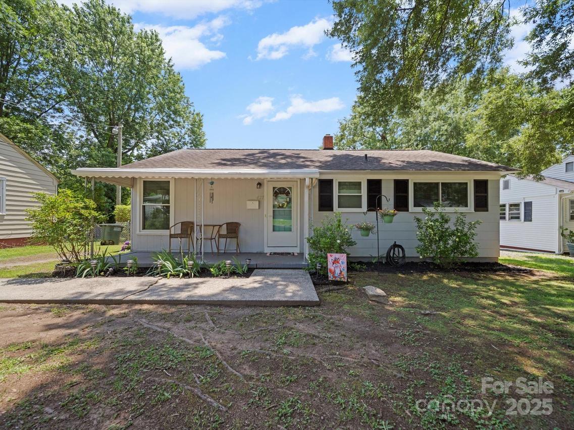 427 E 12th Ave., Gastonia, NC 28054