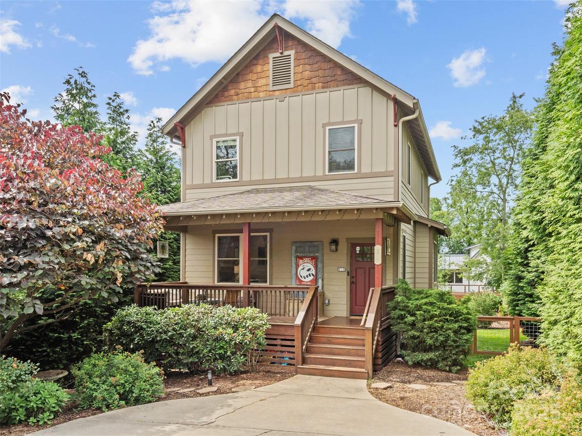 14 Alabama Ave., Asheville, NC 28806