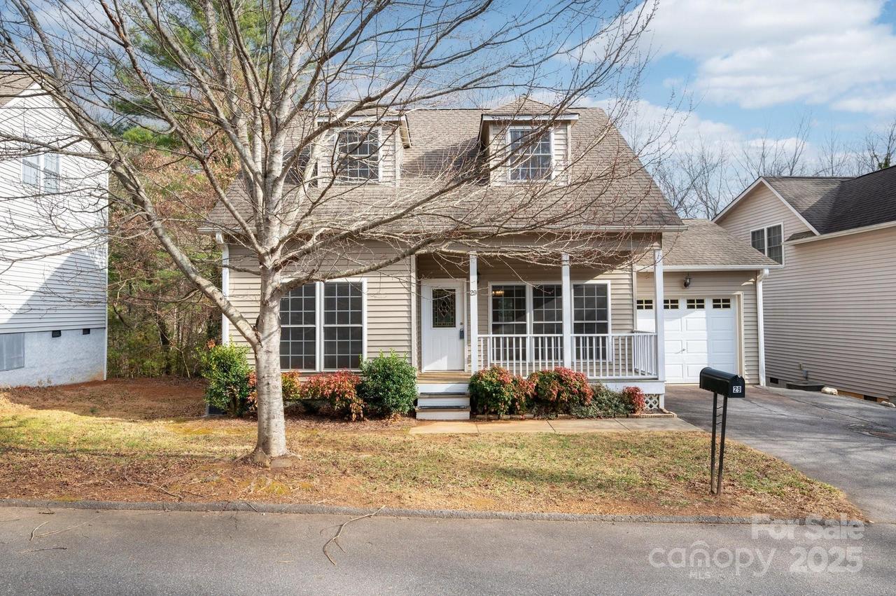 29 Winterwind Dr., Asheville, NC 28803