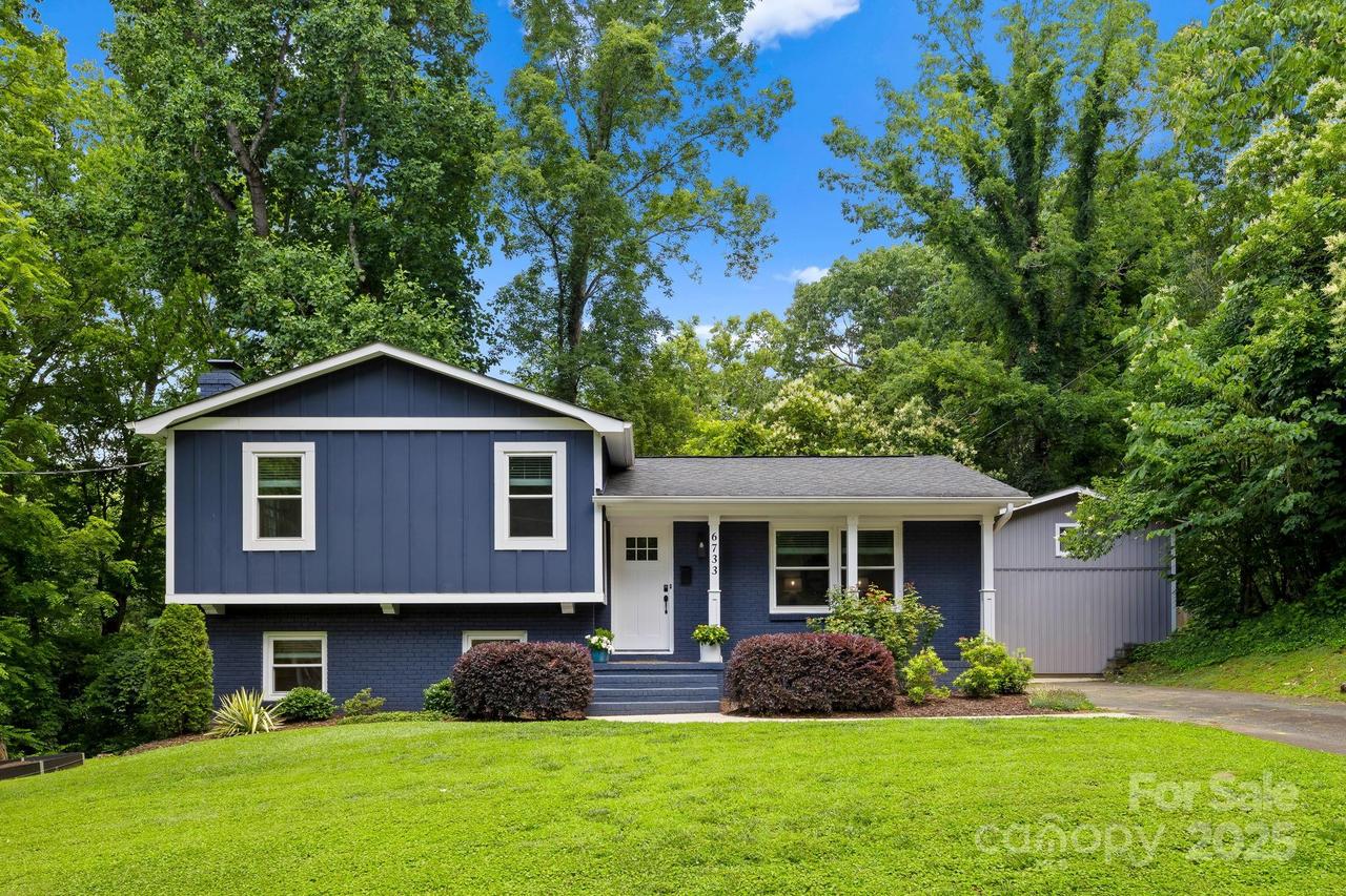 6733 Candlewood Dr., Charlotte, NC 28210