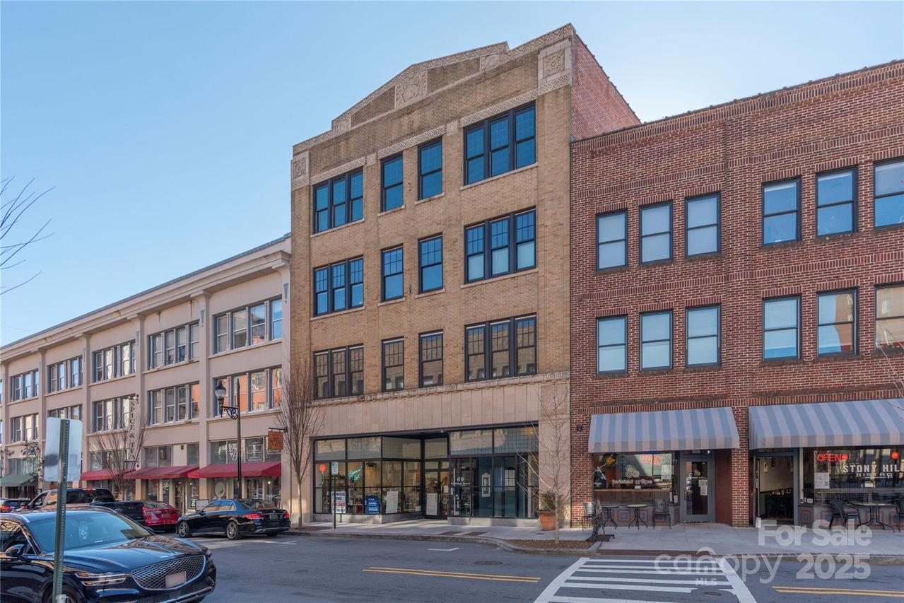 60 Haywood St. #2F, Asheville, NC 28801
