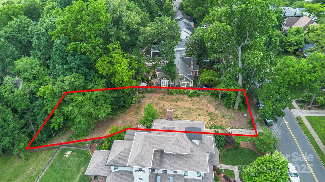 2131 Cumberland Ave., Charlotte, NC 28203