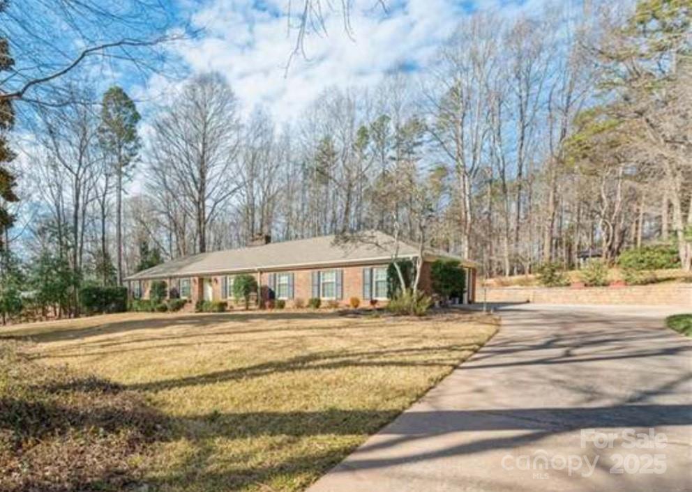 2914 Simmon Tree Rd., Charlotte, NC 28270