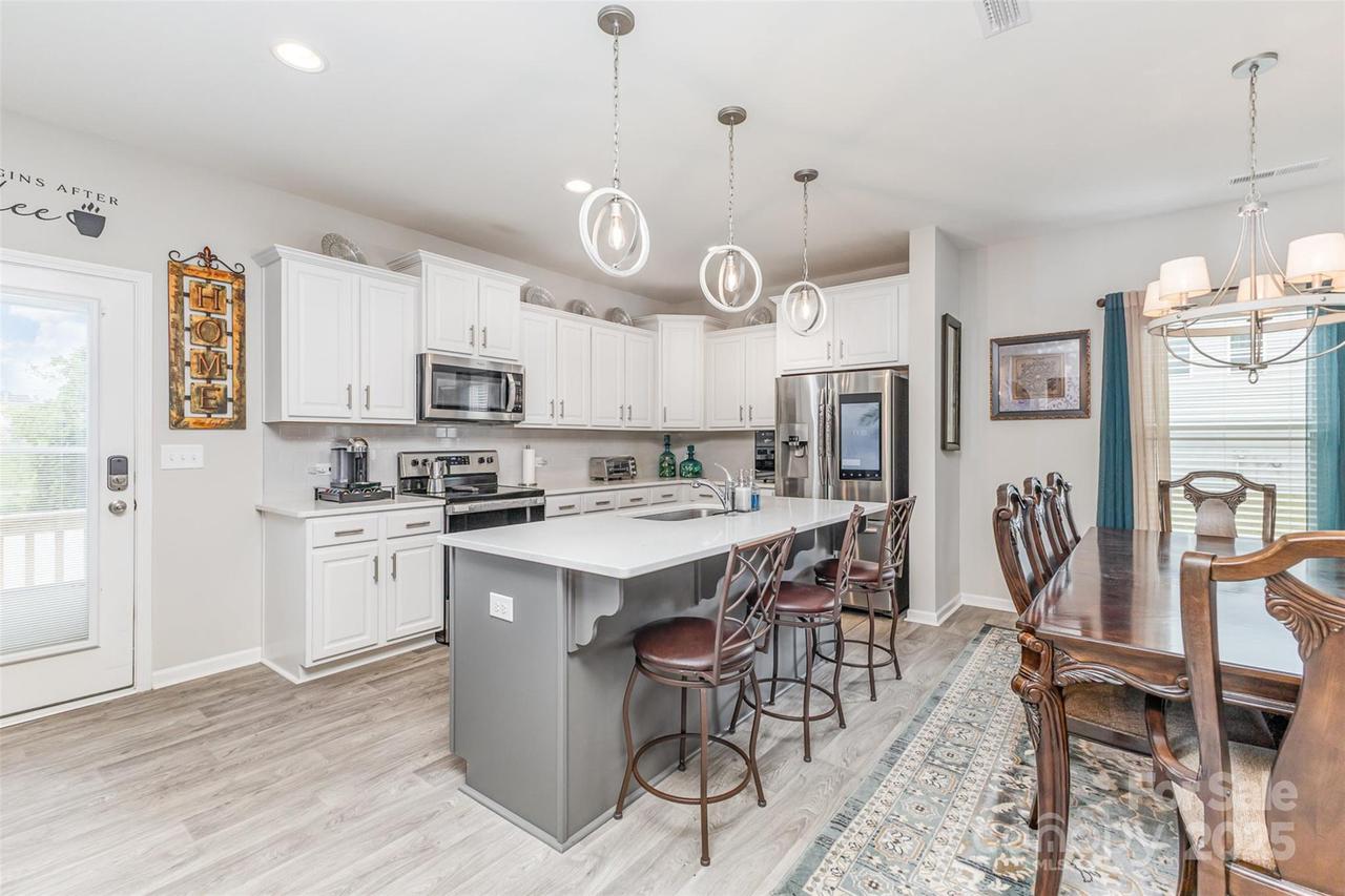 1117 Laurel Woods Dr., Gastonia, NC 28052