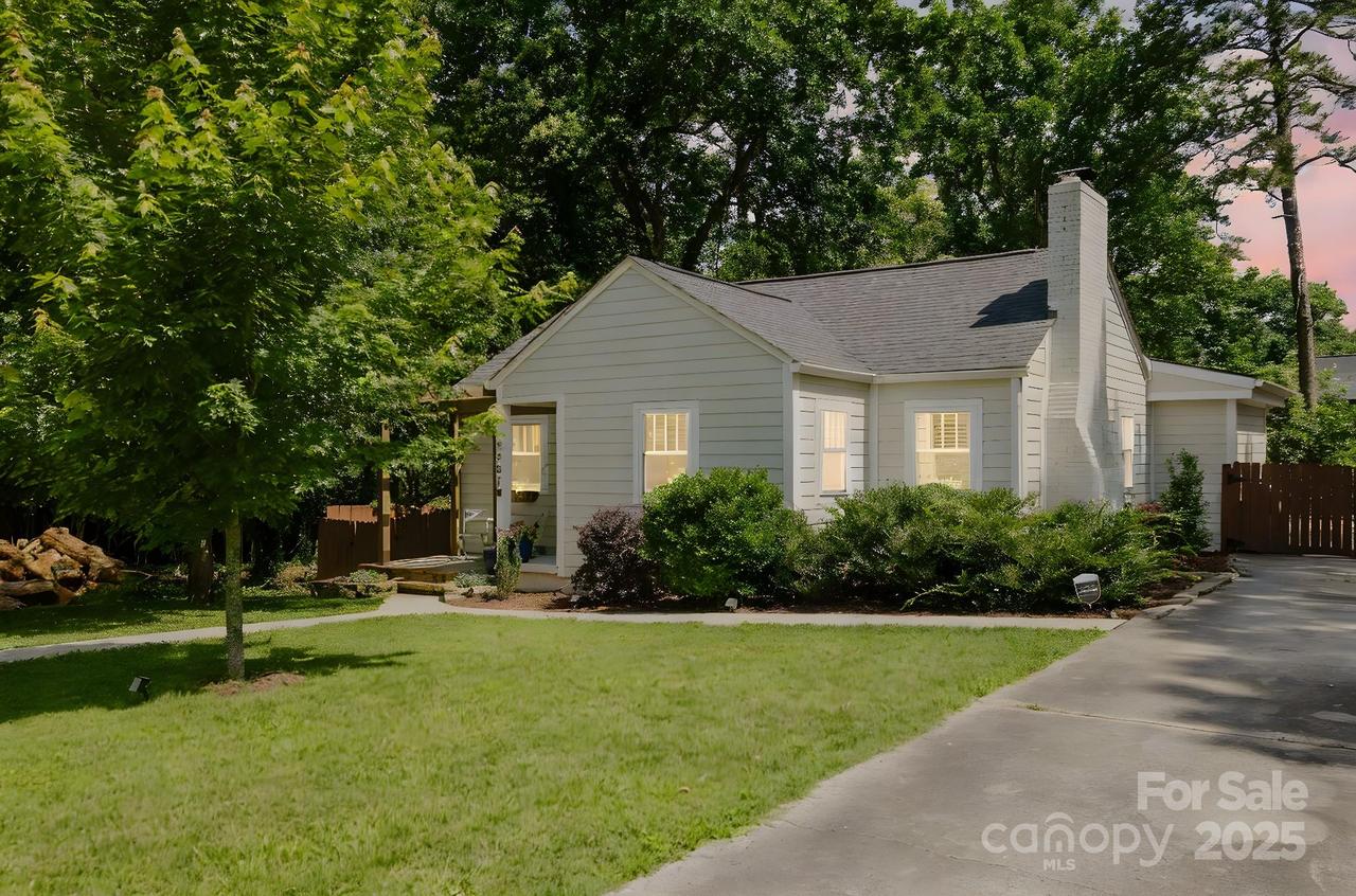 3307 Draper Ave., Charlotte, NC 28205
