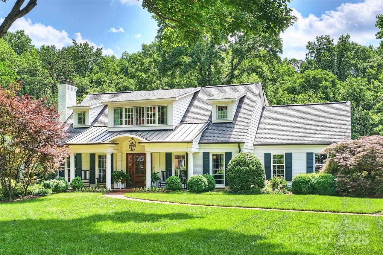 2011 Fromby Ct., Charlotte, NC 28211