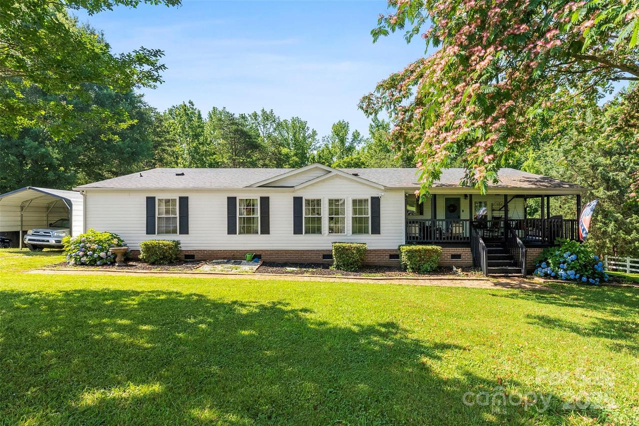 5425 Creek Run Ct., Kings Mountain, NC 28086