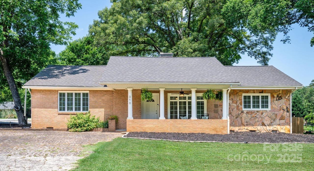 318 W Peeler St., Salisbury, NC 28146