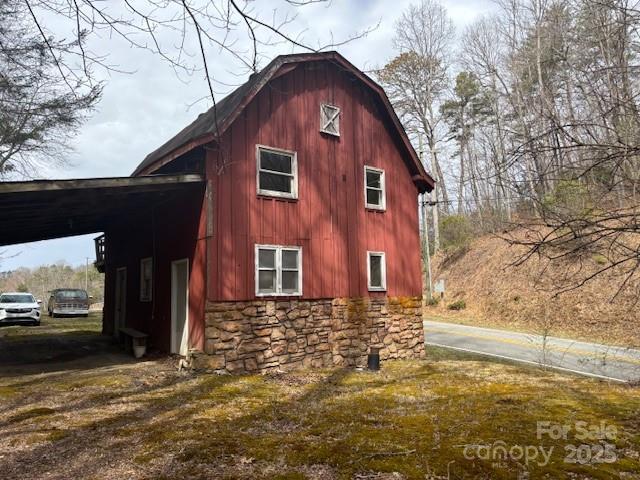 417 Sunset Farm Rd., Sylva, NC 28779