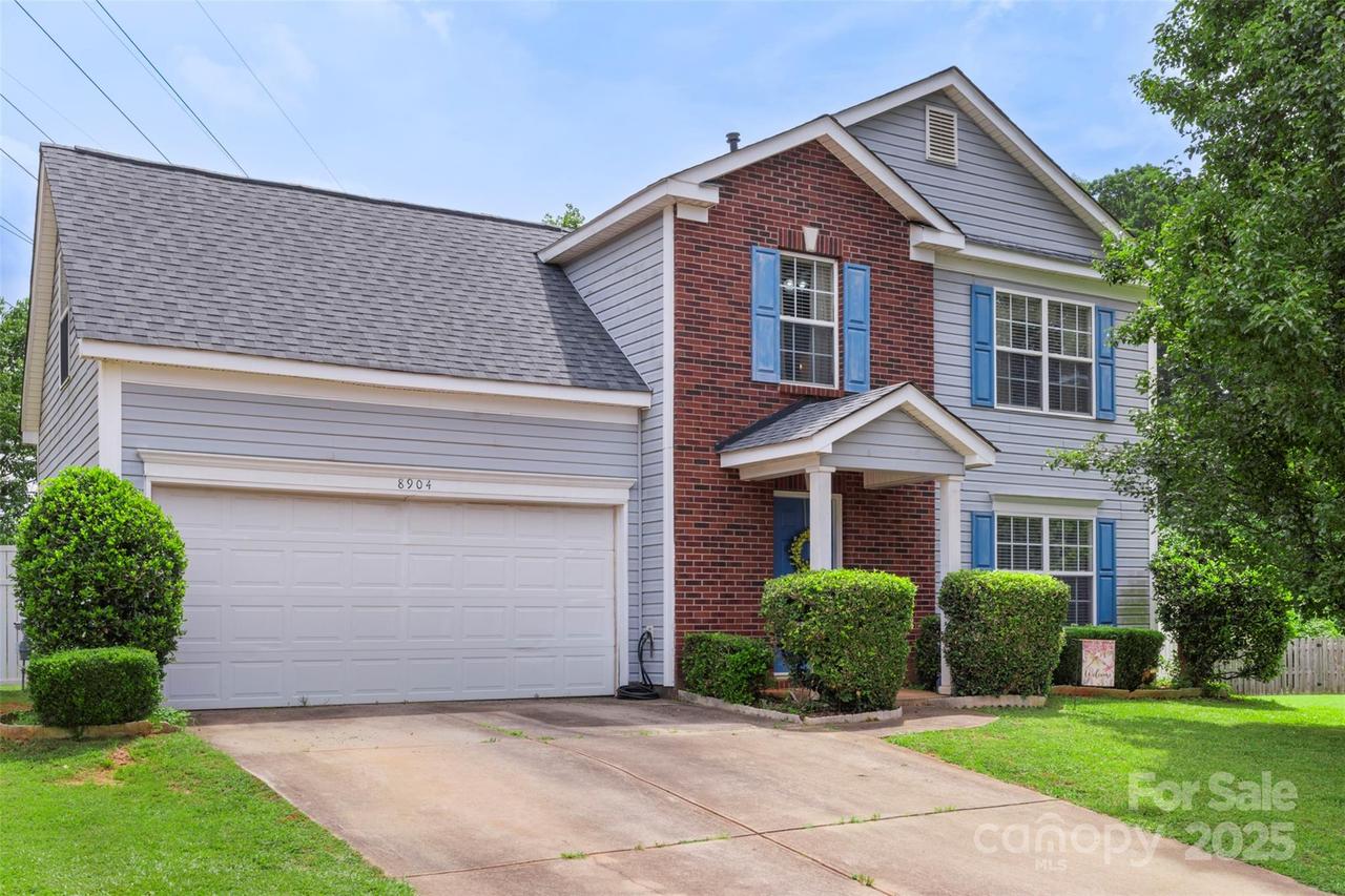 8904 Gerald Dr., Charlotte, NC 28217