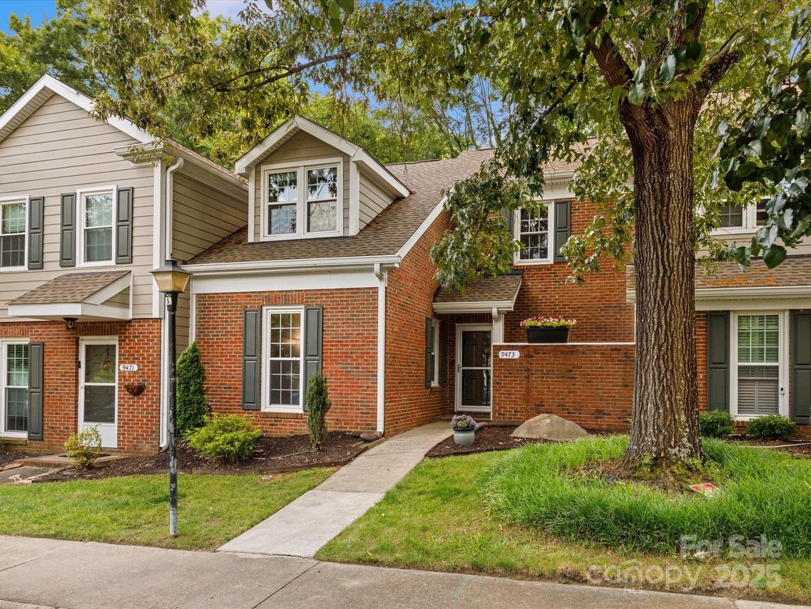 9473 Kings Falls Dr., Charlotte, NC 28210