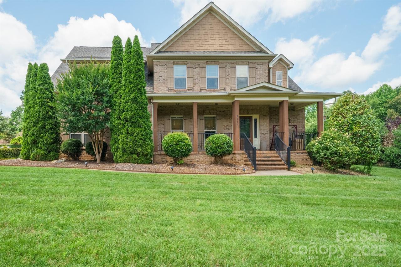 8137 Caliterra Dr., Charlotte, NC 28227