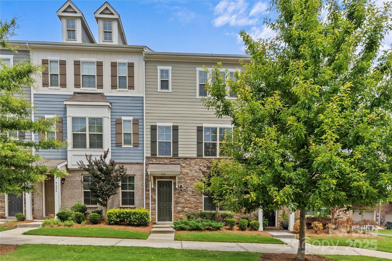 9620 Ainslie Downs St., Charlotte, NC 28273