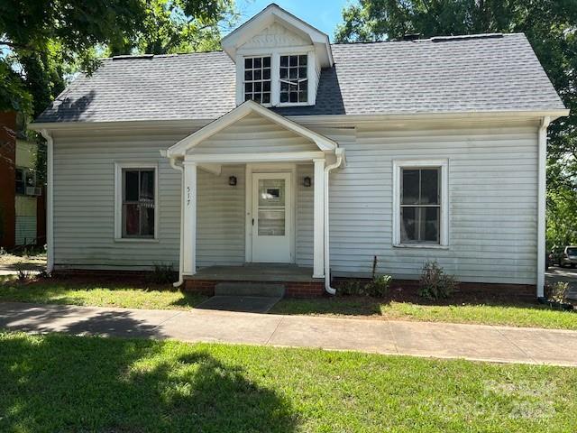 517 Western Ave., Statesville, NC 28677