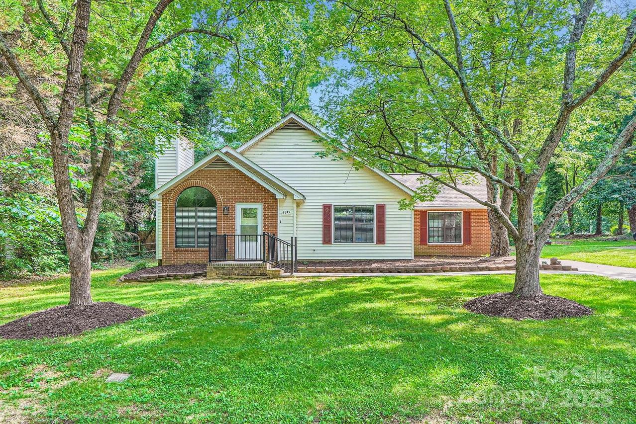 5817 Rocky Mount Ct., Charlotte, NC 28214