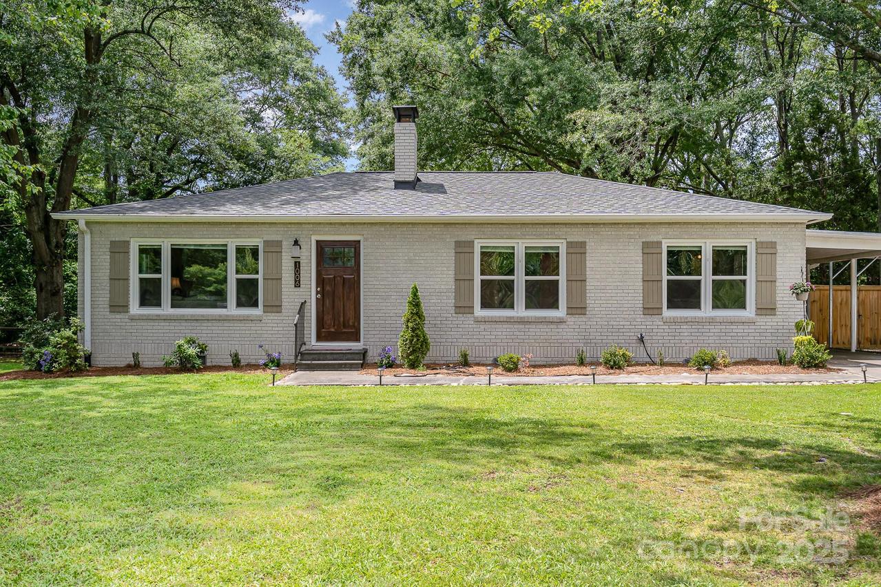 1006 Home Tr., Gastonia, NC 28052