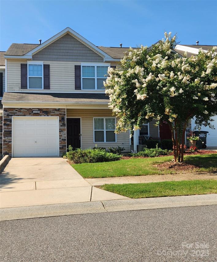 11148 Kanturk Ct., Charlotte, NC 28213