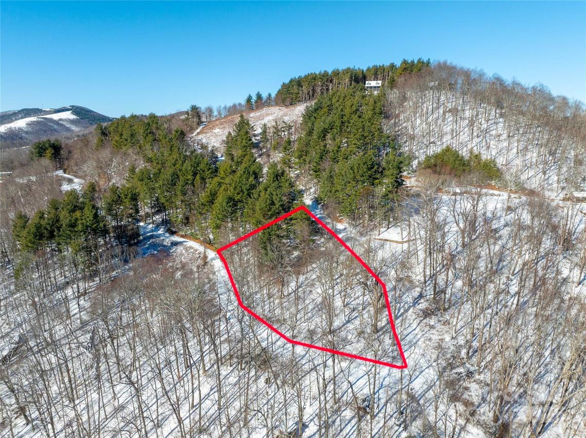 37 Mountain High Rd., Sparta, NC 28675