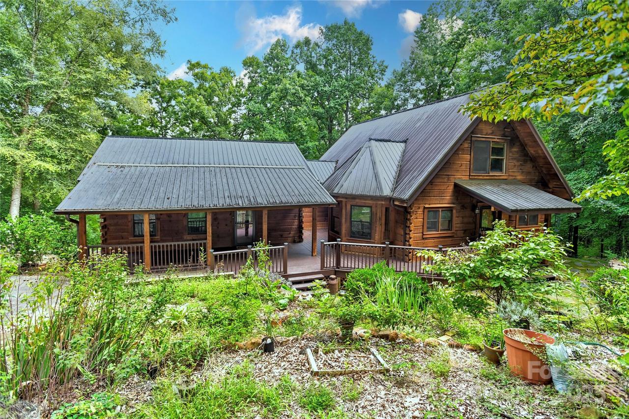 720 Potneck Rd. #15-17 & 30-33, Salisbury, NC 28147