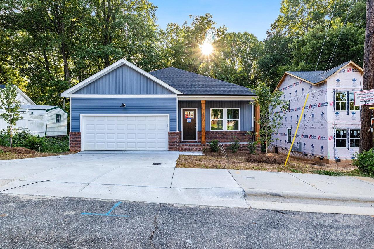 354 Moore Ave., Mooresville, NC 28115