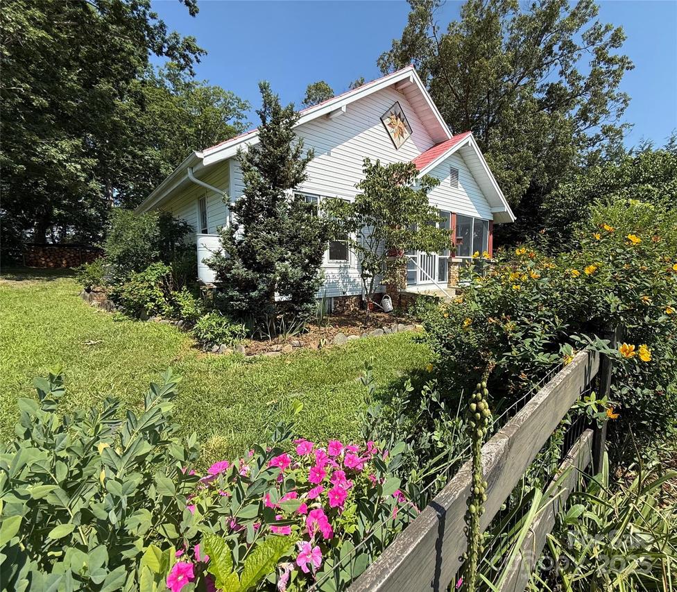 5188 Dysartsville Rd., Morganton, NC 28655