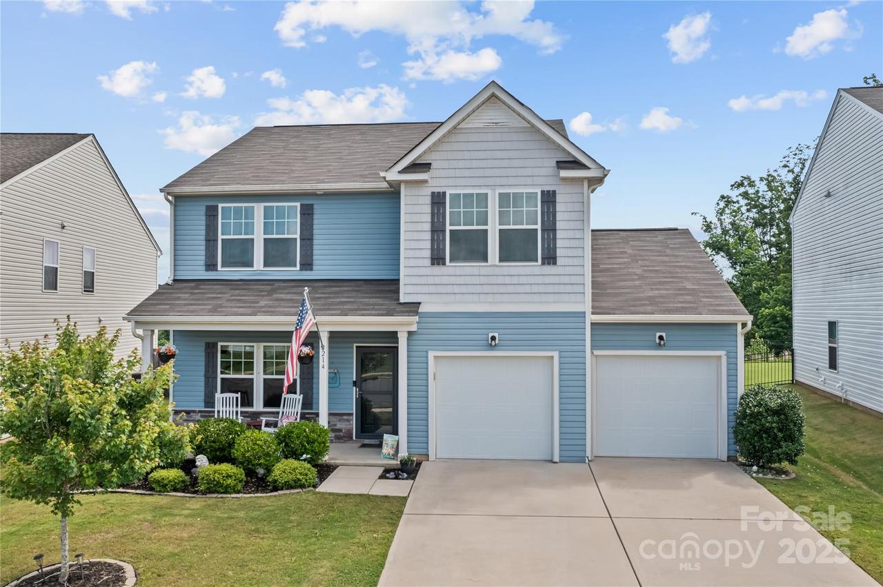 214 Hidden Lakes Rd., Statesville, NC 28677