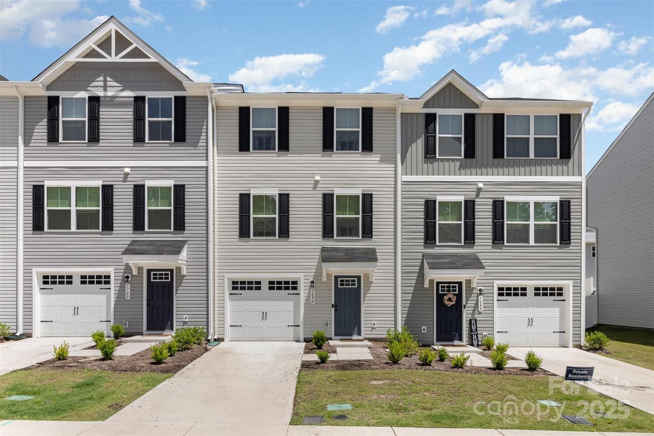 5690 Granbury Dr., Kannapolis, NC 28081