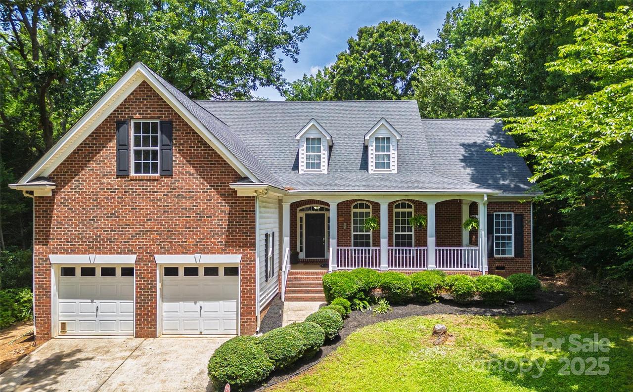 4605 Sarandon Ct., Charlotte, NC 28215
