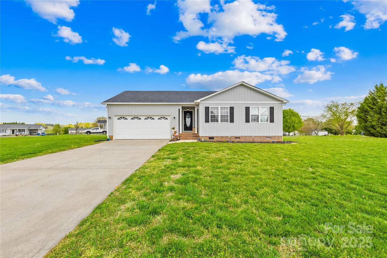 103 Chambwood Ln., Shelby, NC 28152