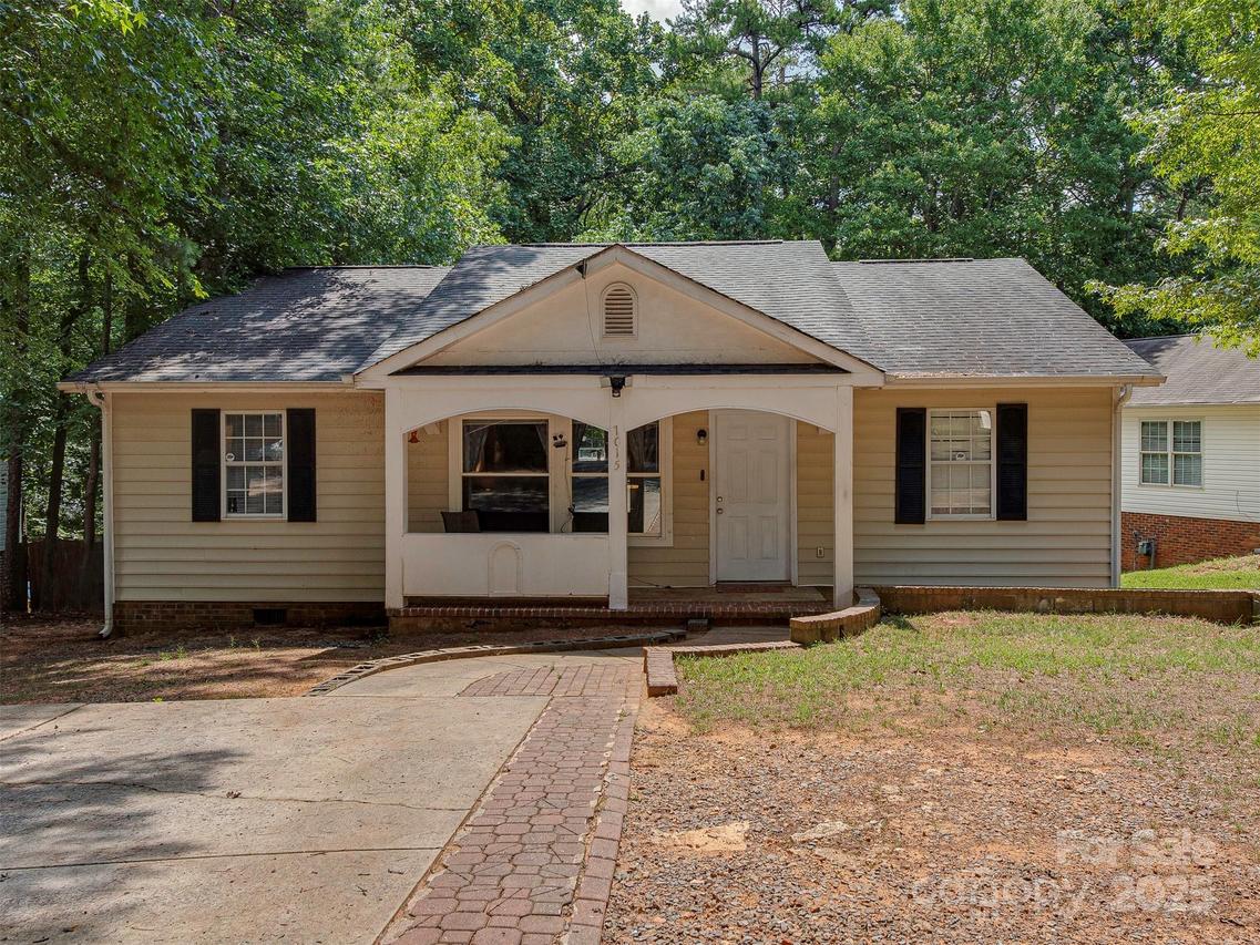 7015 Ware Rd., Charlotte, NC 28212