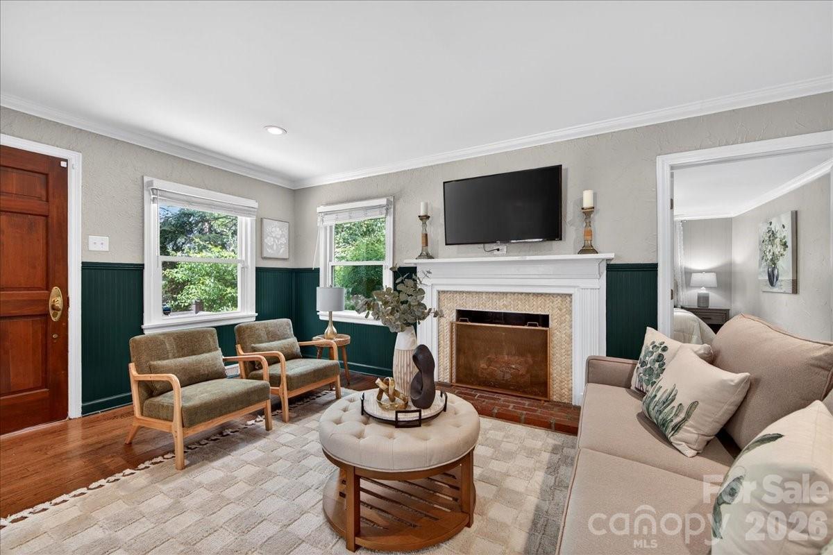 2034 Lanier Ave., Charlotte, NC 28205