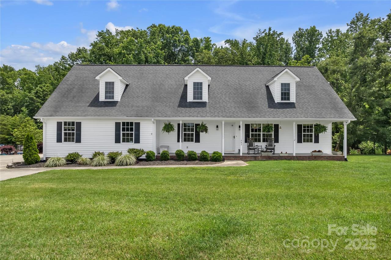 247 Helton Rd., Cherryville, NC 28021