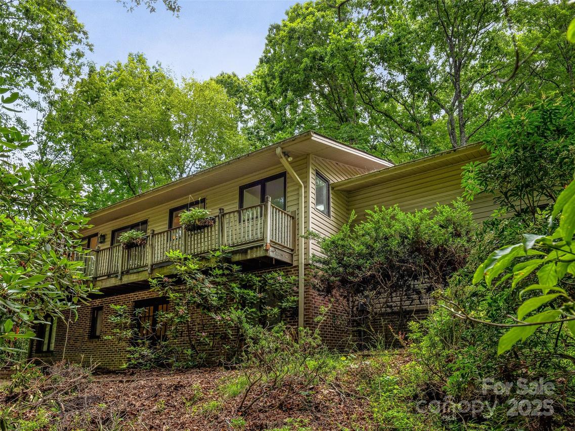 1026 Campbell Dr., Pisgah Forest, NC 28768