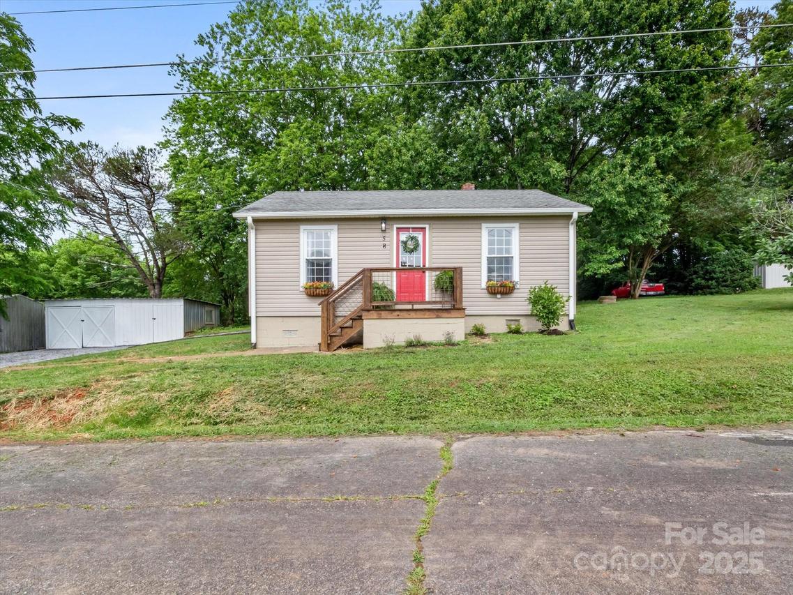 58 Poplar Dr., Marion, NC 28752