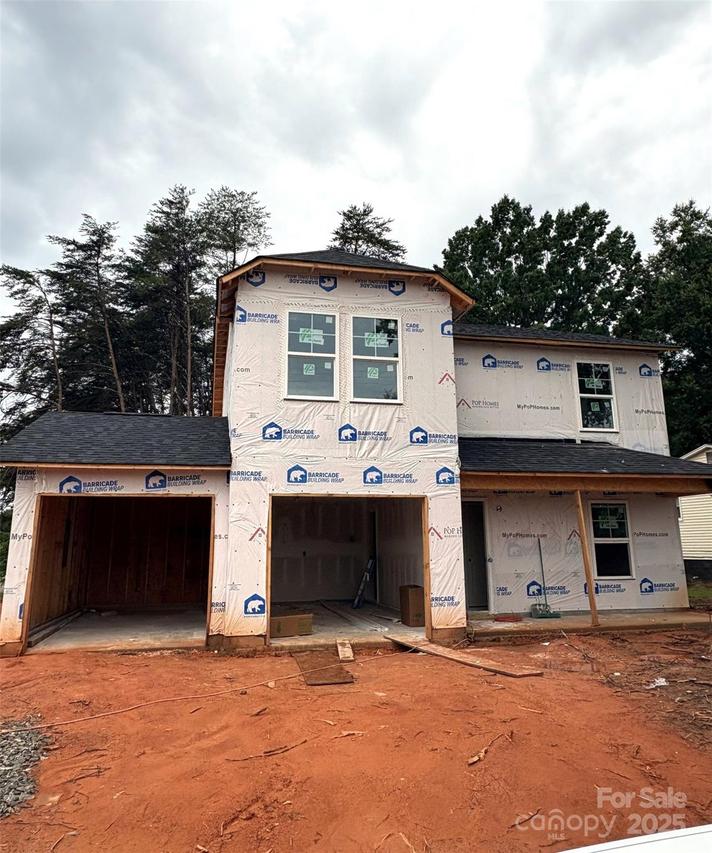 946 Wall St., Statesville, NC 28677