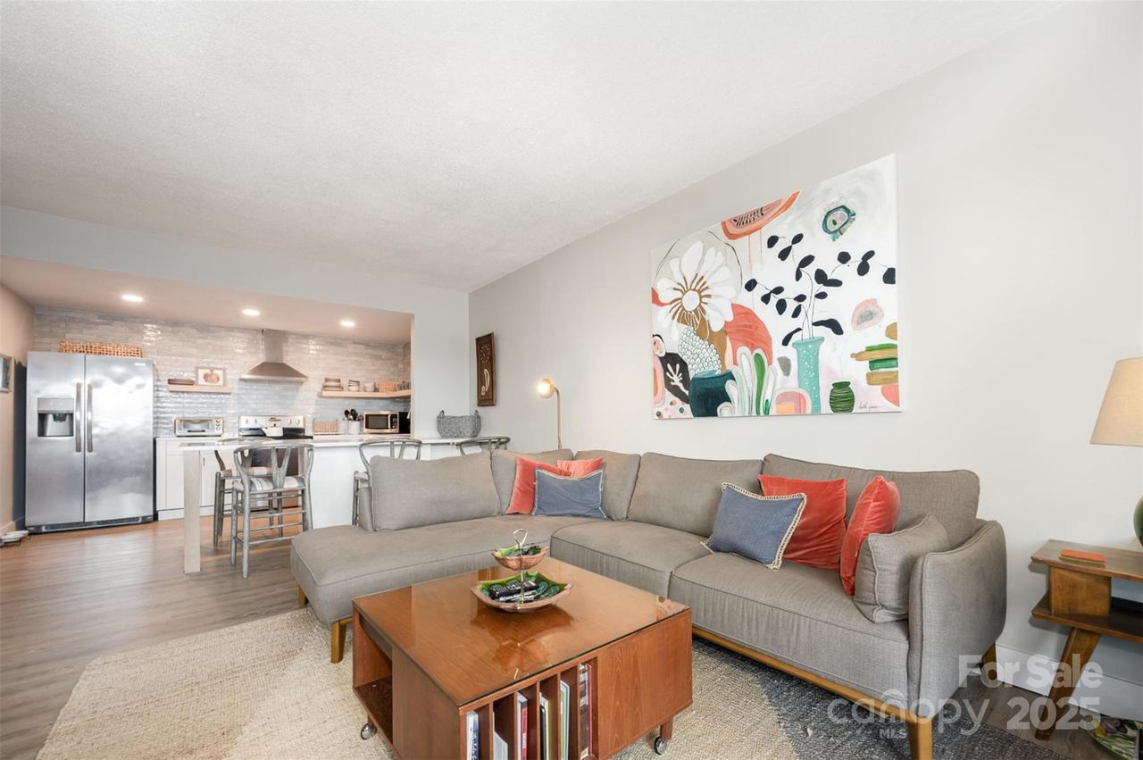 1300 Reece Rd. #206, Charlotte, NC 28209