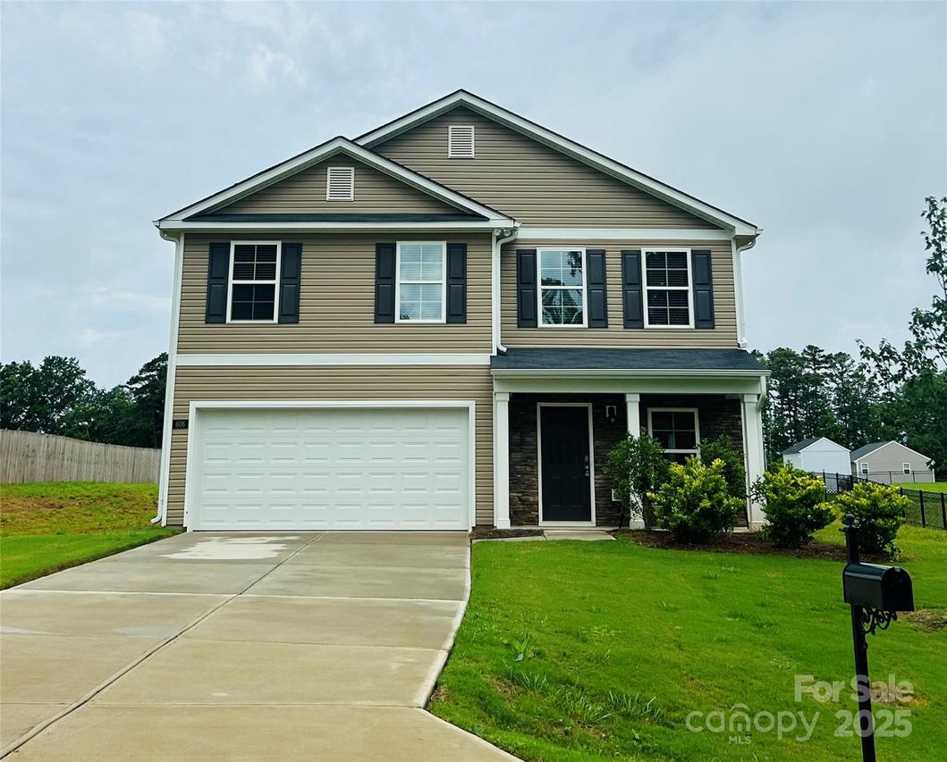 606 Hickory Point Dr., Lexington, NC 27292